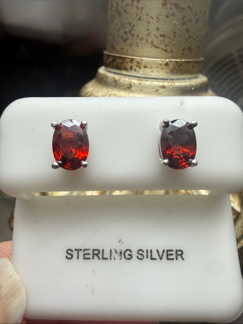 Stunning Red Garnet Oval Stud Earrings in 925 Sterling Silver SHINE IS GORGEOUS